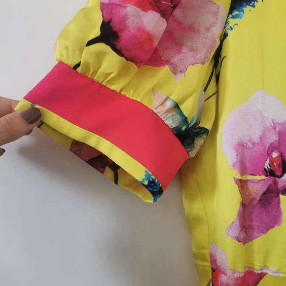 Mellaris S12 Maxi Short Sleeve Linef Floral Yellow Dress - Picture 3 of 9